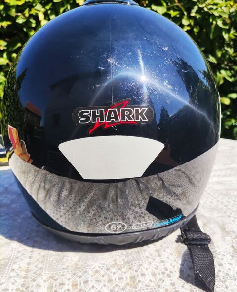 Casque shark 57
30 Riorges (42)