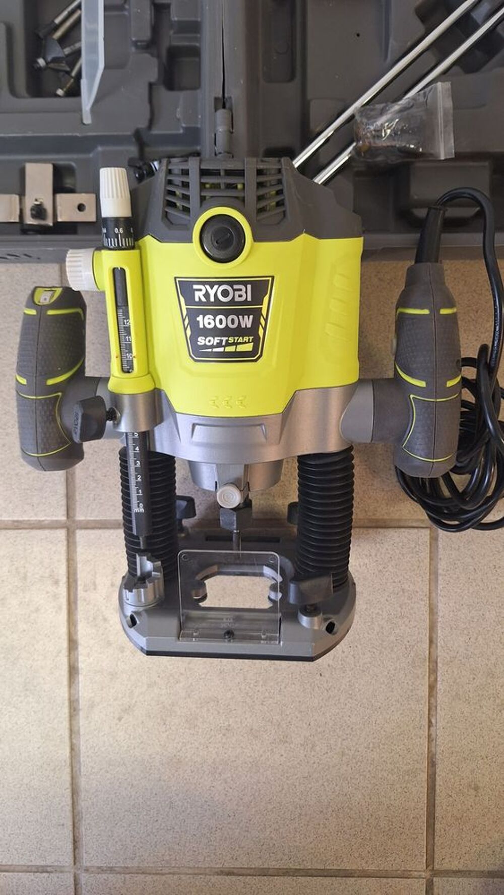 D&eacute;fon&ccedil;euse RYOBi 1600 RRT Bricolage