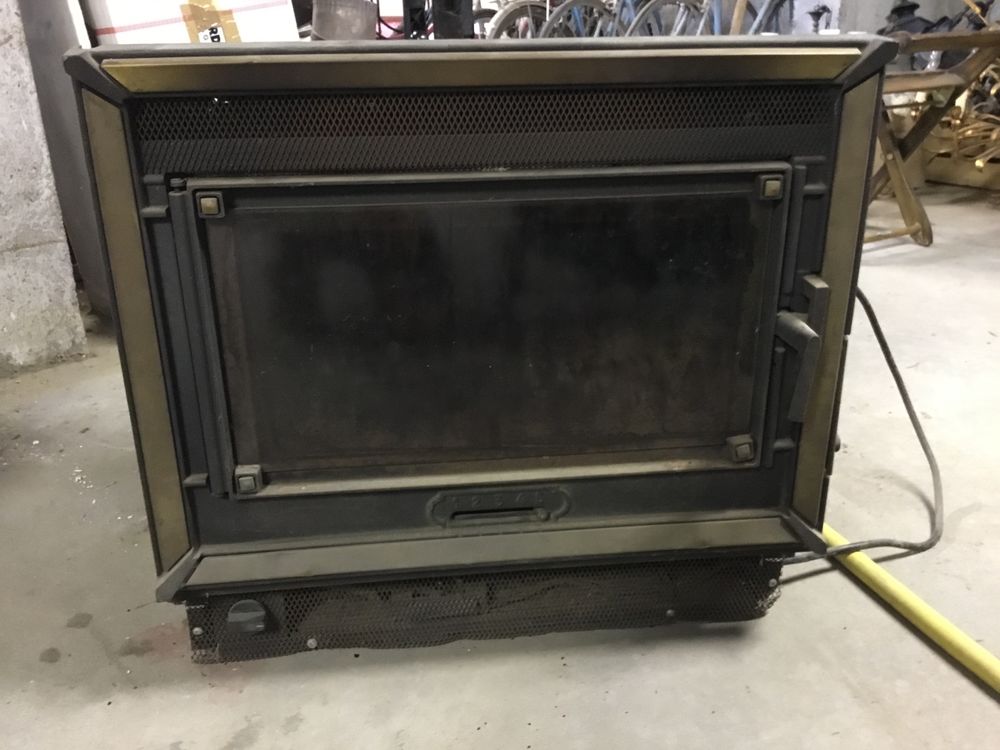 insert bon &eacute;tat avec soufflante &eacute;lectrique Electroménager