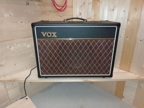 Ampli Vox  510 Foucherans (39)