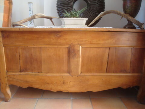 MAIE en merisier 290 Castries (34)