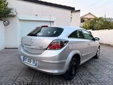 Astra GTC 1.9 CDTI - 120 Cosmo Panoramique A 2005 occasion 93700 Drancy