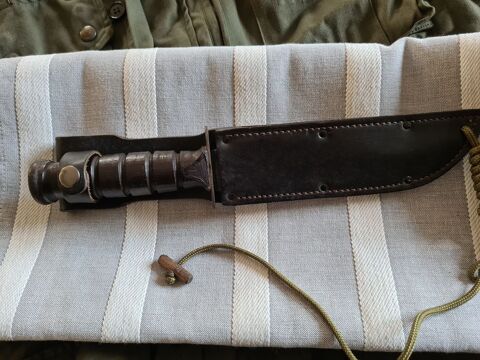 Couteau U.S. CAMILLUS 390 Thiberville (27)