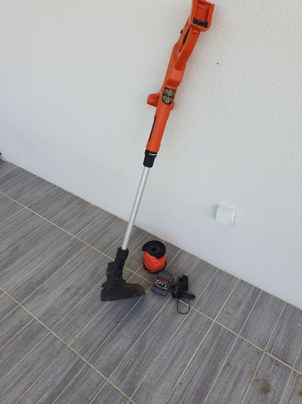 coupe bordure BLACK+DECKER Jardin