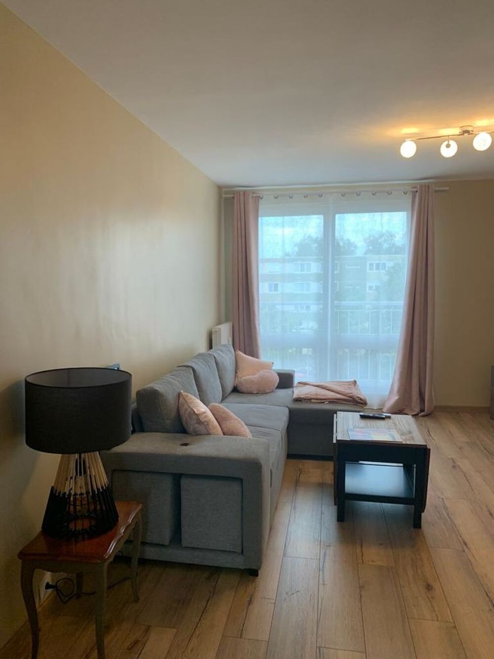  Bel Appartement, refait et entièrement équipé à neuf Bourgogne, Quetigny (21800)