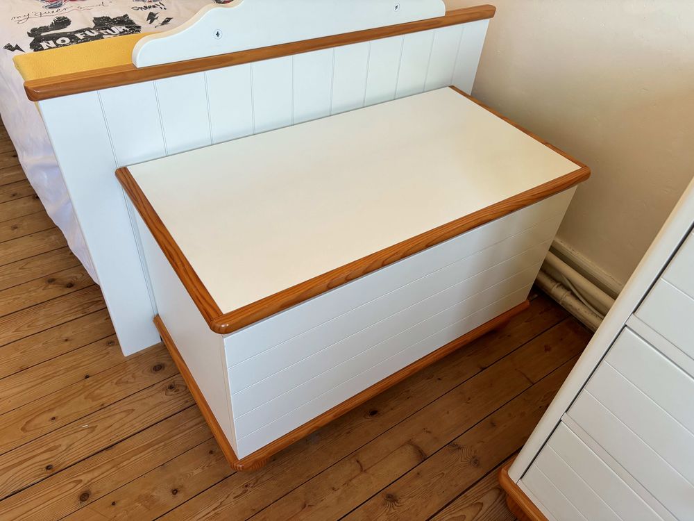 Ensemble complet 5 meubles chambre enfant marque EGUIZIER Mobilier enfants