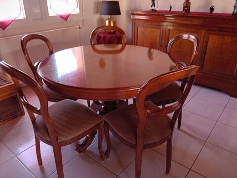 Table ronde bois avec 4 chaises 500 Thanvill� (67)