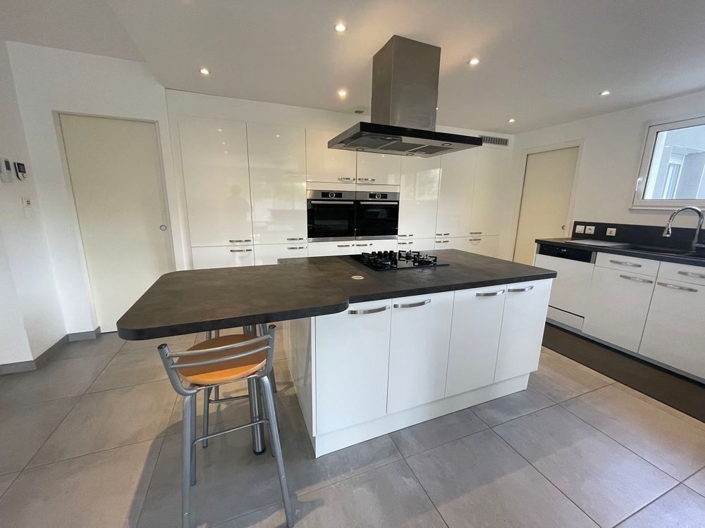 Vente Maison Grande maison familiale de 260 m2 - Proche Caen Nord Cambes-en-plaine
