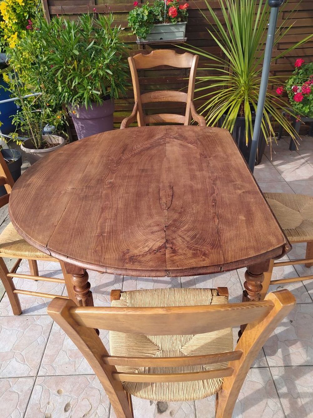 Table et Chaises Meubles