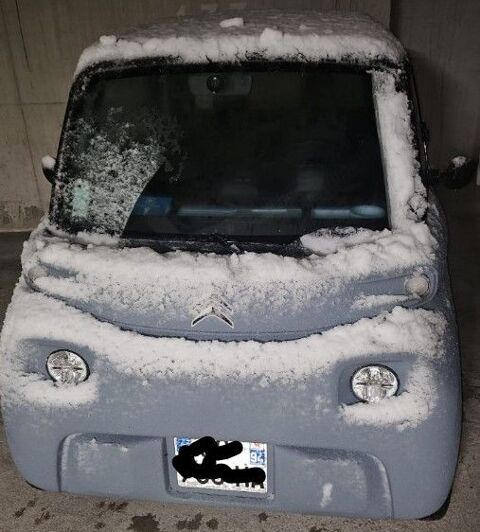Citroen ami Citro&euml;n   BLEUE