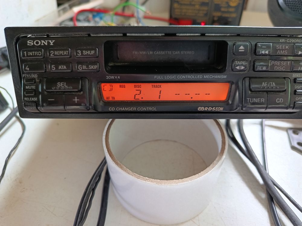 Autoradio Sony XR-C290RDS + CDX-51 Audio et hifi