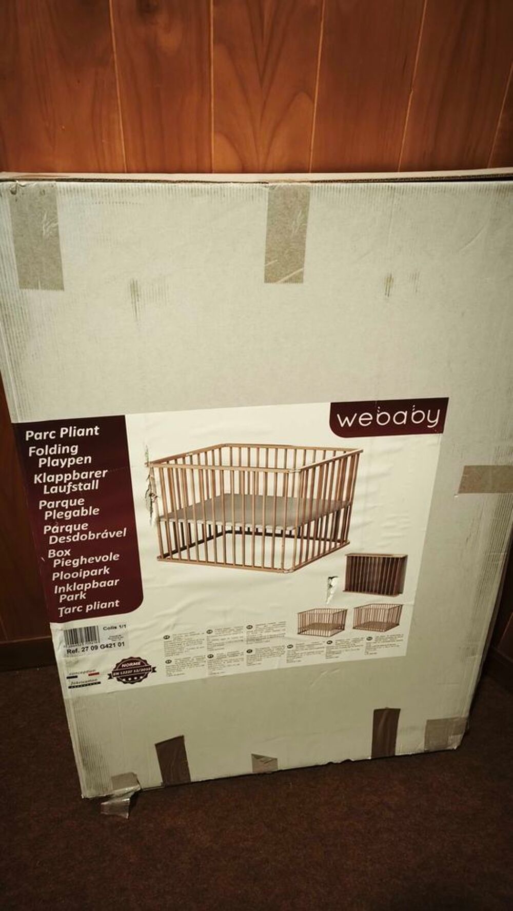 Parc b&eacute;b&eacute; pliant en bois WEBABY €" avec roulettes Puériculture