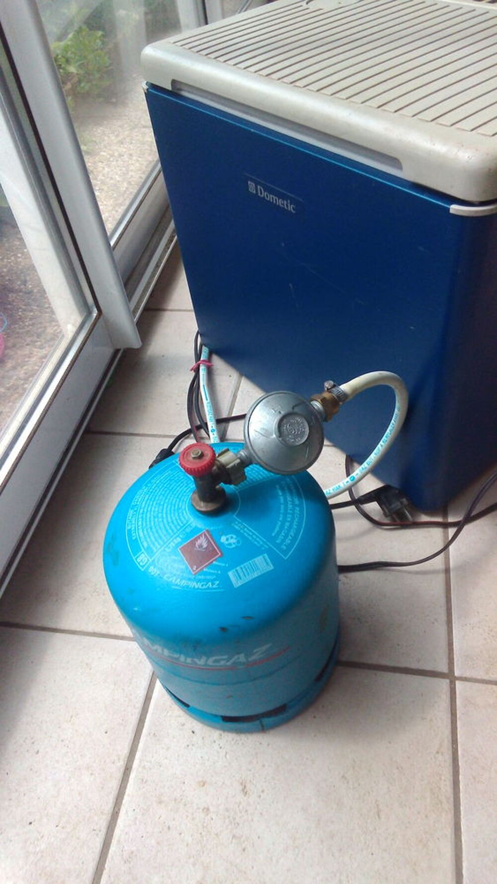BOUTEILLE DE GAZ BUTANE POUR CAMPING GAZ Cuisine