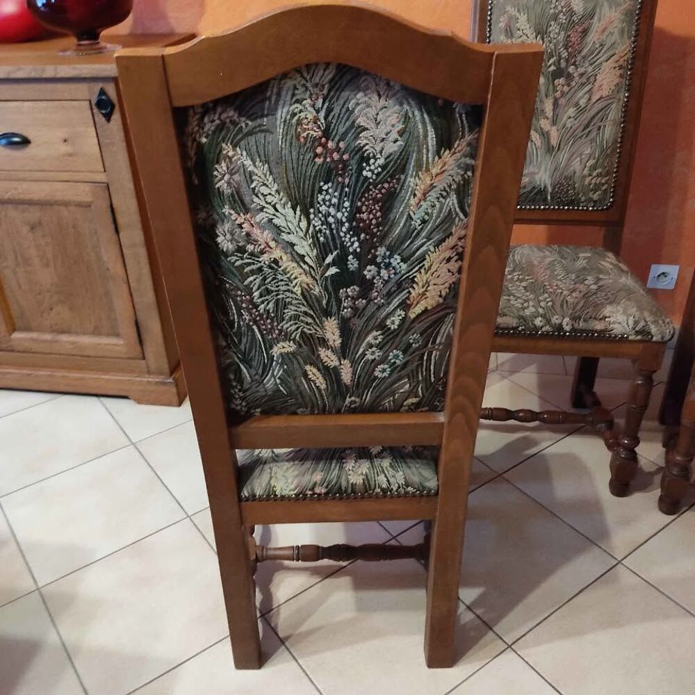 4 chaises de salle &agrave; manger Meubles