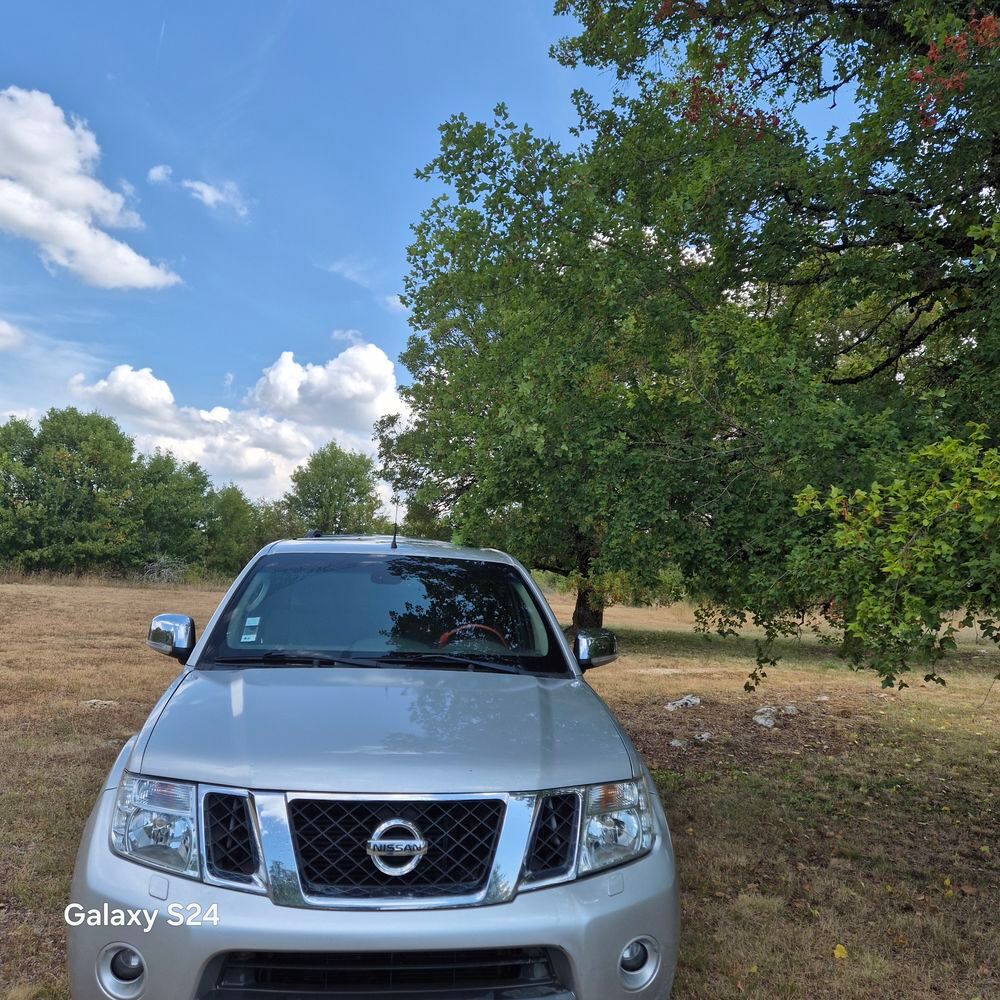 Navara king cab 2011 occasion 46330 Saint-G&eacute;ry