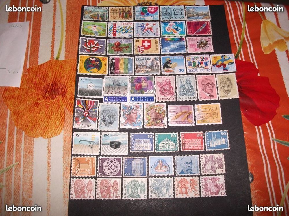 Lot de 128 timbres de SUISSE oblit&eacute;r&eacute;s et diff&eacute;rents.
