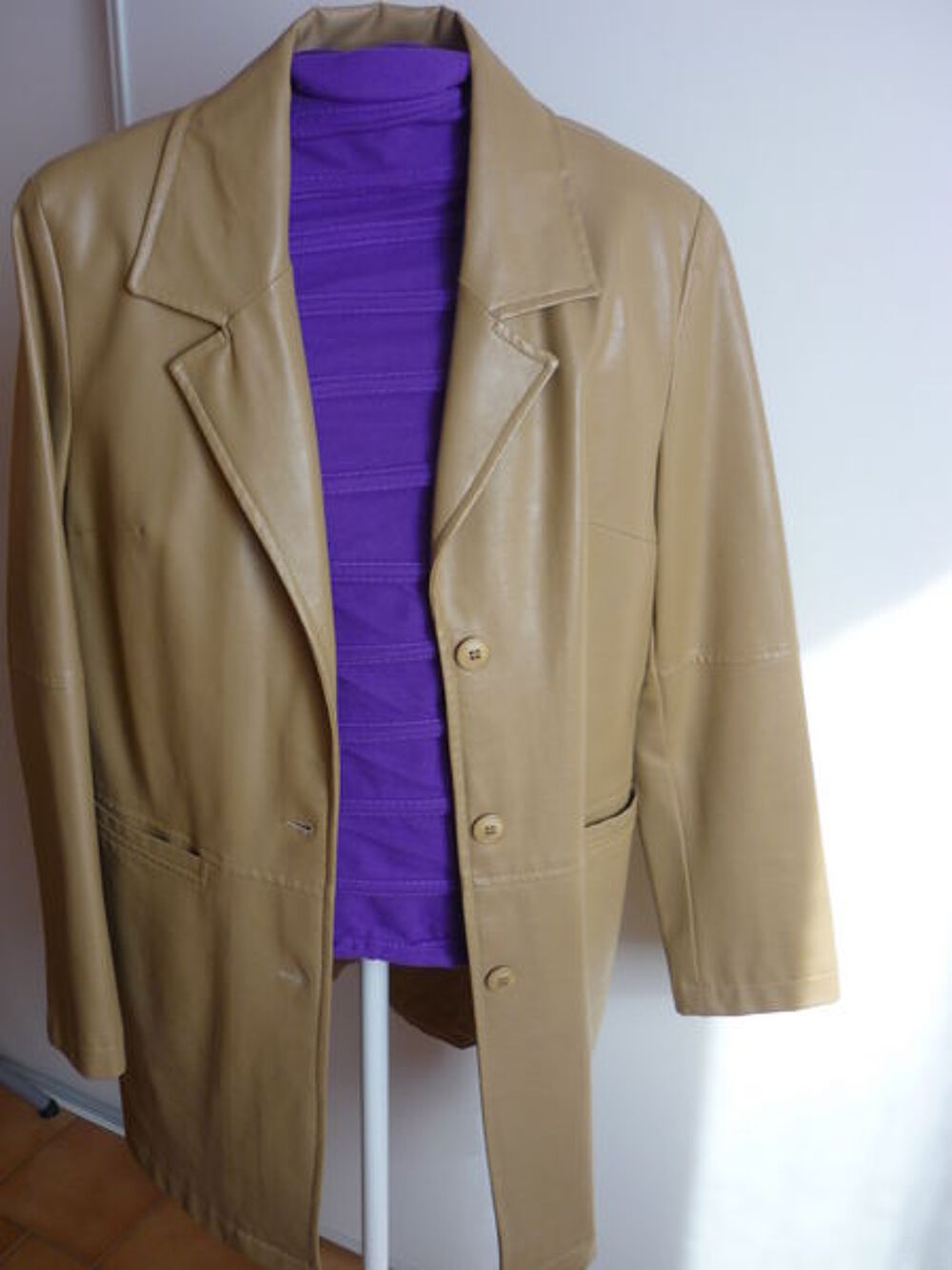 Veste 3/4 camel V�tements