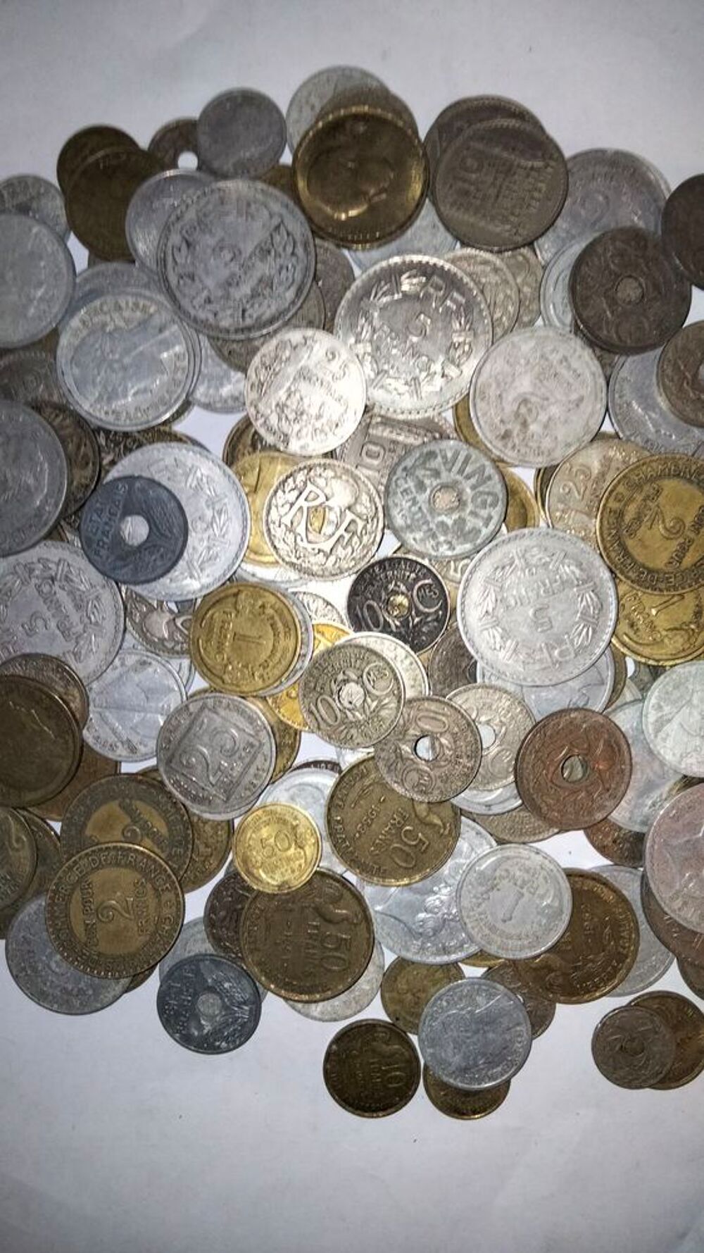 Lot de 184 pi&egrave;ces de monnaie fran&ccedil;aises tous diff&eacute;rentes 