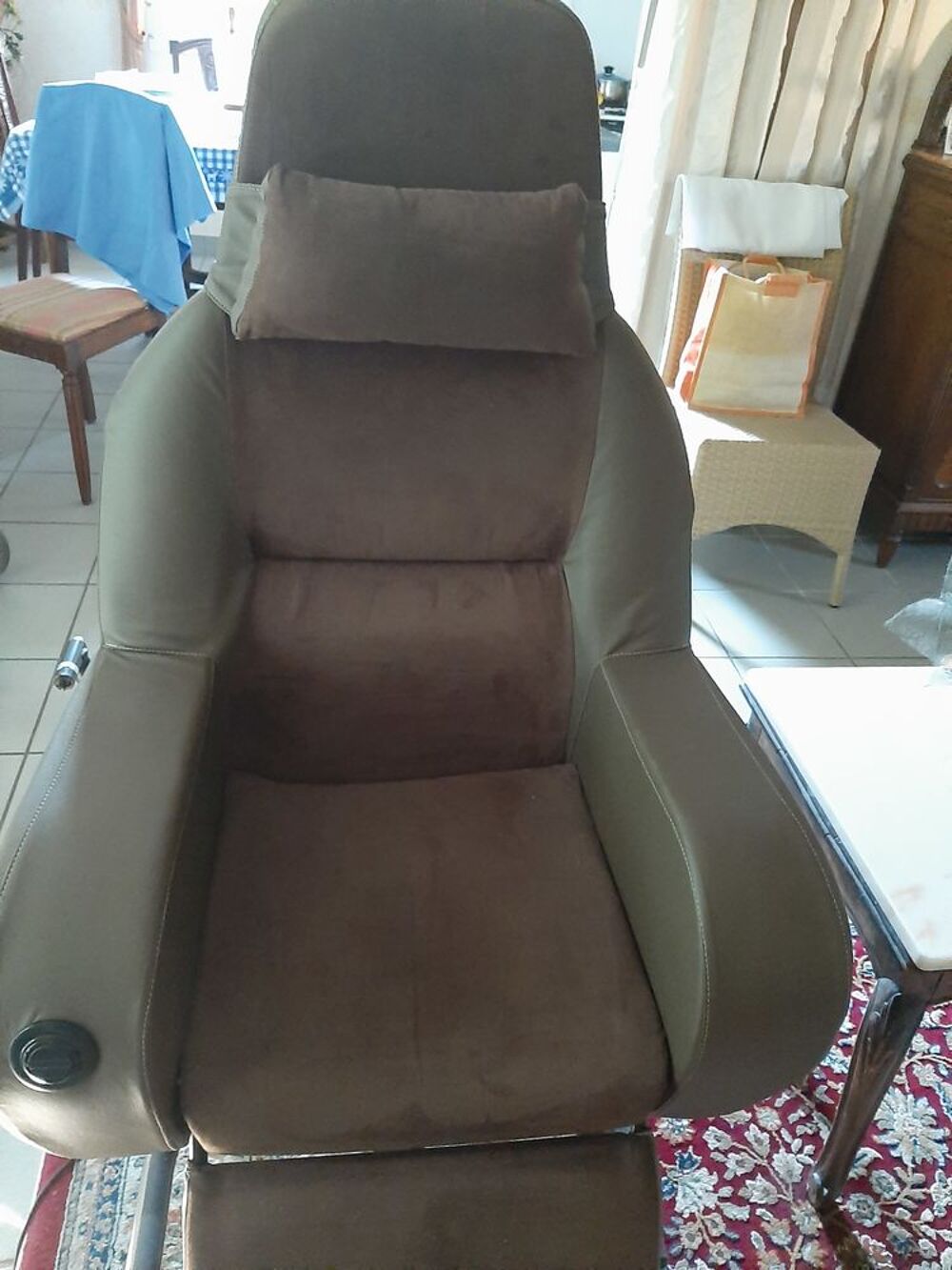 Fauteuil coquille Meubles