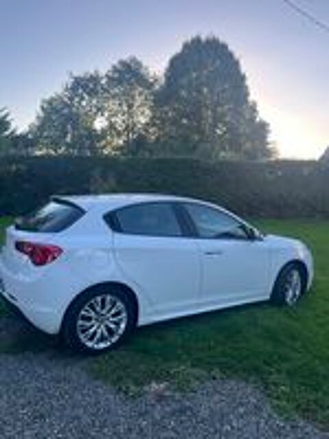 Giulietta S&eacute;rie 2 1.6 JTDm 120 ch S&S TCT Super 2017 occasion 76740 La Gaillarde