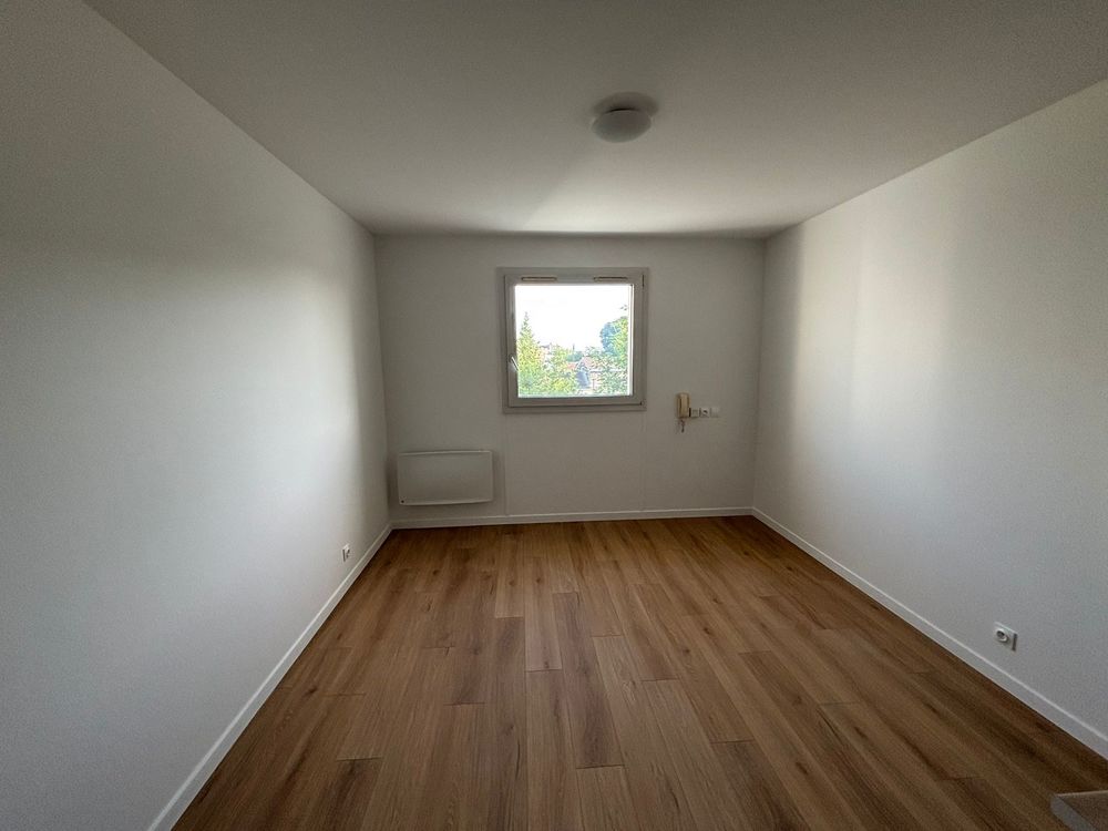 Vente Appartement Studio rénové proche Bergonié Bordeaux