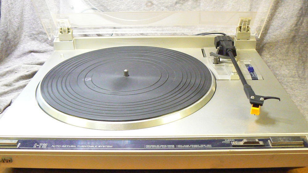 JVC L-T11 platine vinyle Audio et hifi