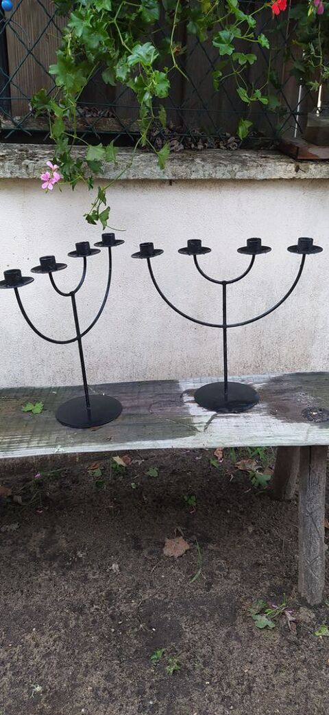 CHANDELIERS QUATRES BRANCHES 5 Revest-les-Roches (06)