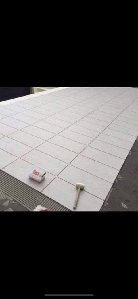 carreleur disponible dans le nord 0 62100 Calais