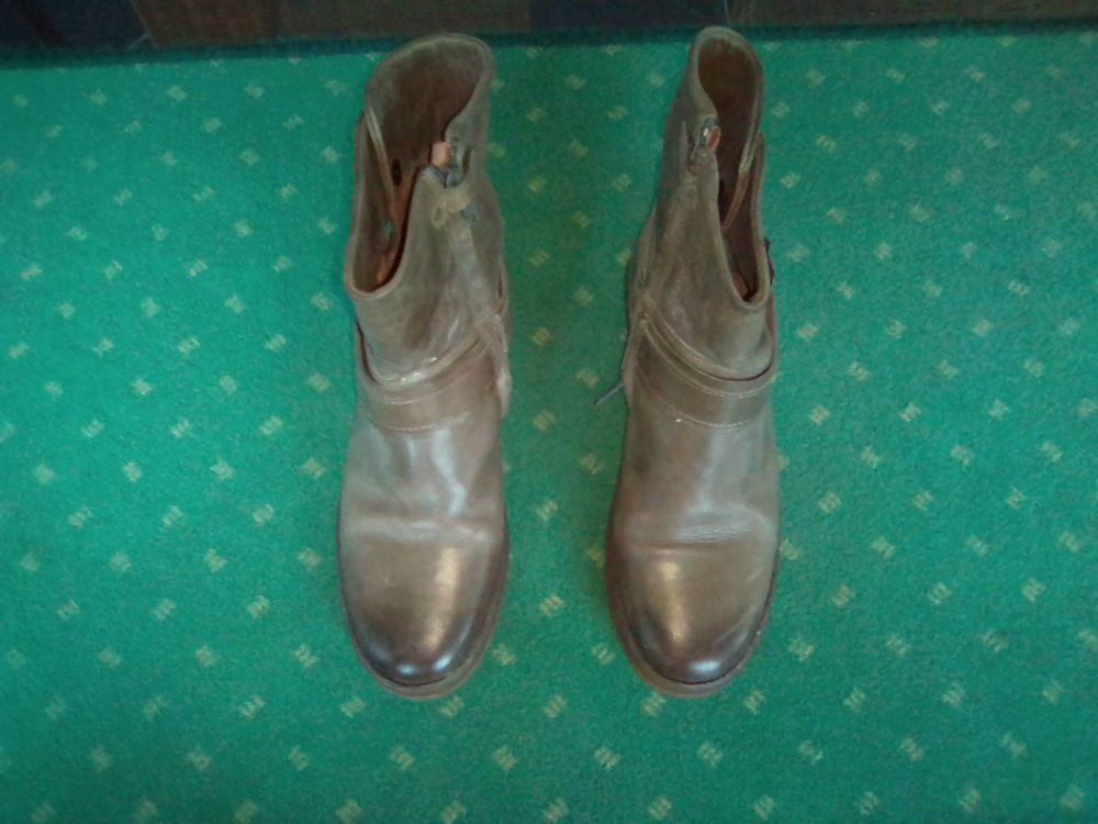 Boots Femme "Tel Yoh" Pointure 36 Chaussures