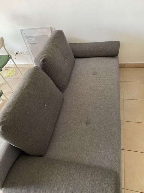 Canape lit gris 360 Lyon 3 (69)