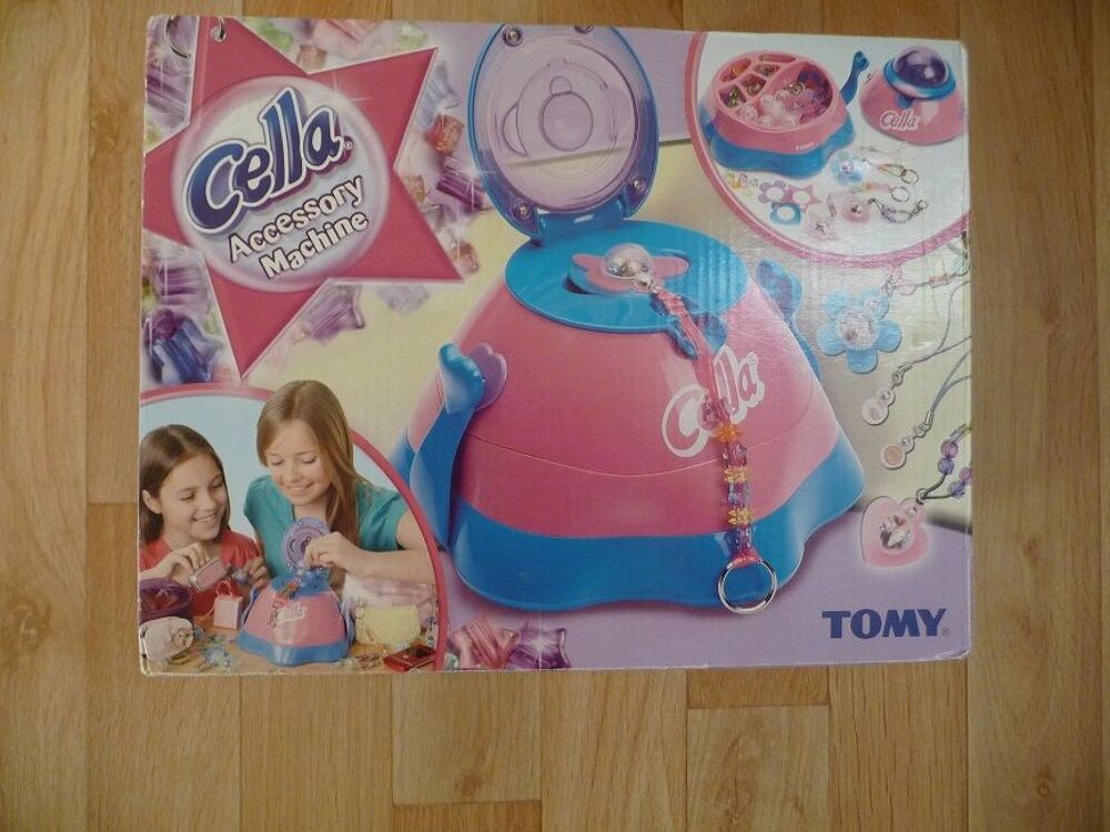 Cella Accessory Machine fabriquer bijoux porte-clefs charms Jeux / jouets