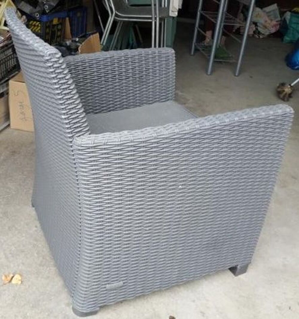 fauteuil en rotin plastique Meubles