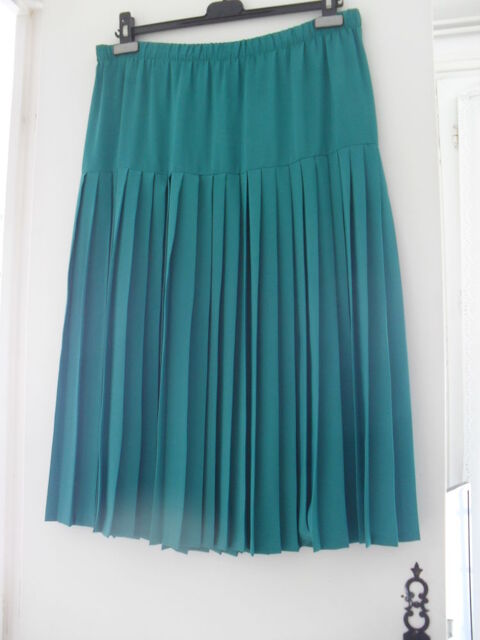 Jupes pliss�e polyester 0 Marseille 7 (13)