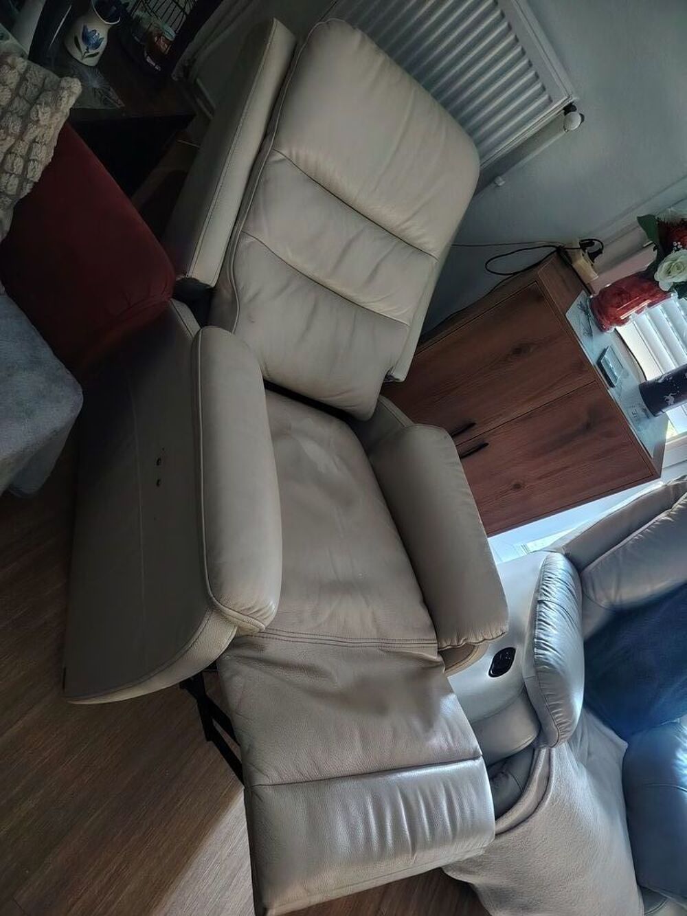 Fauteuil cuir &eacute;lectrique Meubles