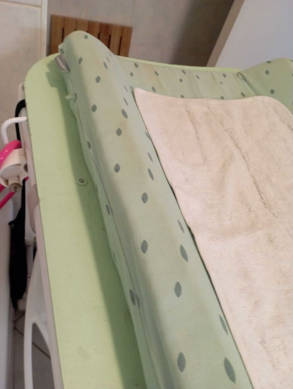table a langer pliable avec le matelas Mobilier enfants