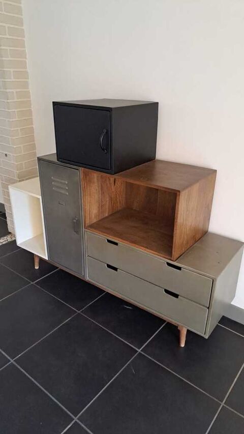 Buffet design asym�trique bois & m�tal ? style industriel 160 La Seyne-sur-Mer (83)
