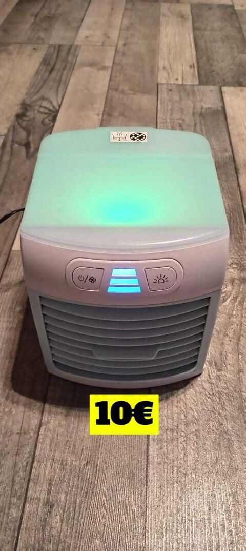 mini rafra�chisseur d'air USB �  LED 10 Pau (64)