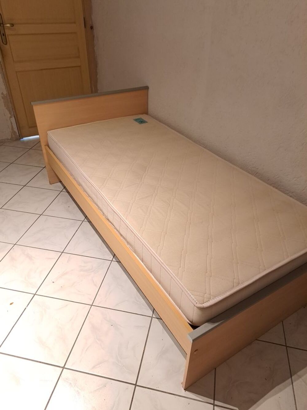 lit et matelas Meubles
