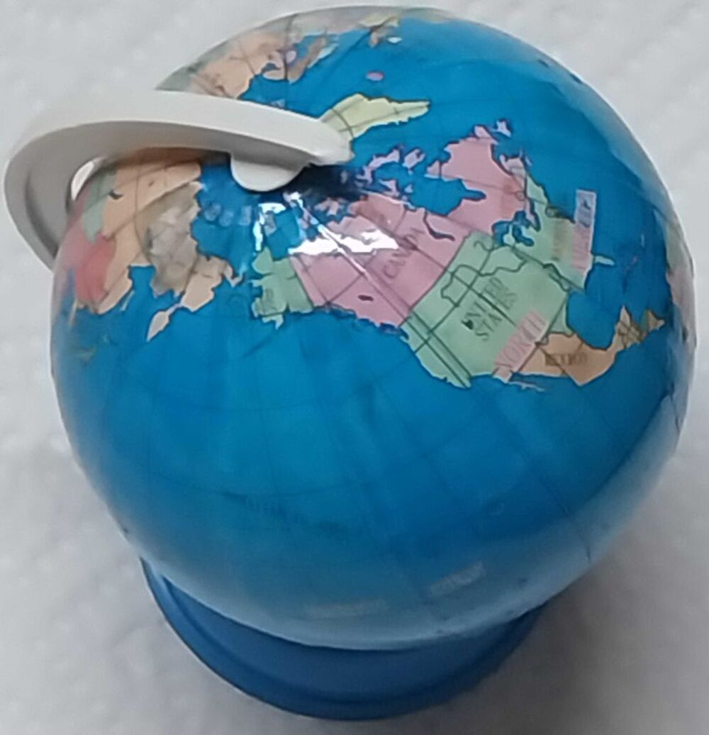 Taille Crayon mappemonde 