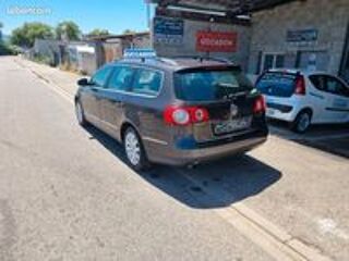Passat SW 1.6 TDI 105 CR FAP BlueMotion Technology Confortline Business 2010 occasion 26300 Bourg-de-P&eacute;age