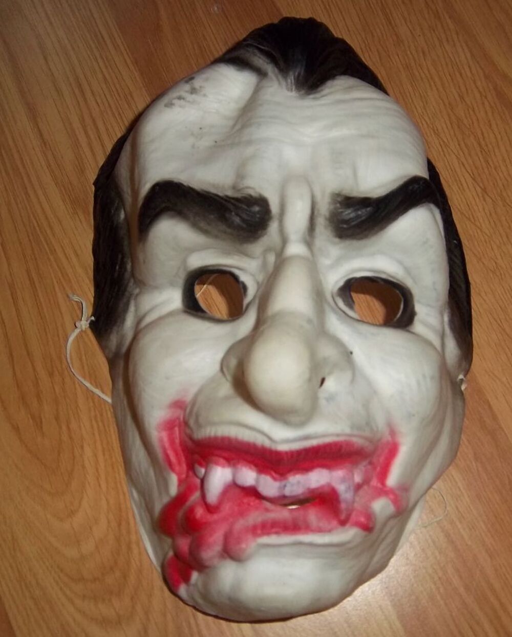Masque vampire plastique souple Jeux / jouets