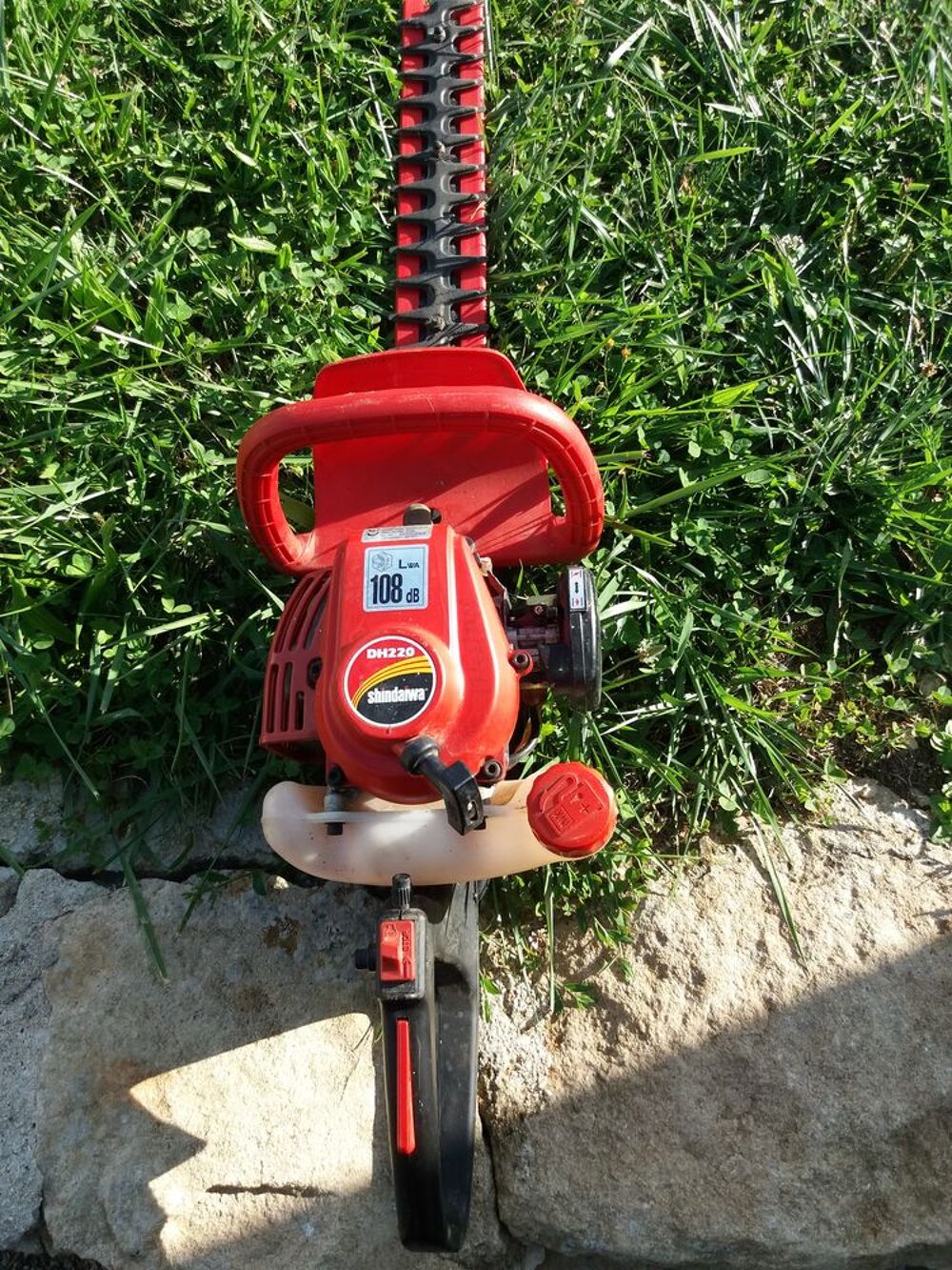 vends taille haie Jardin