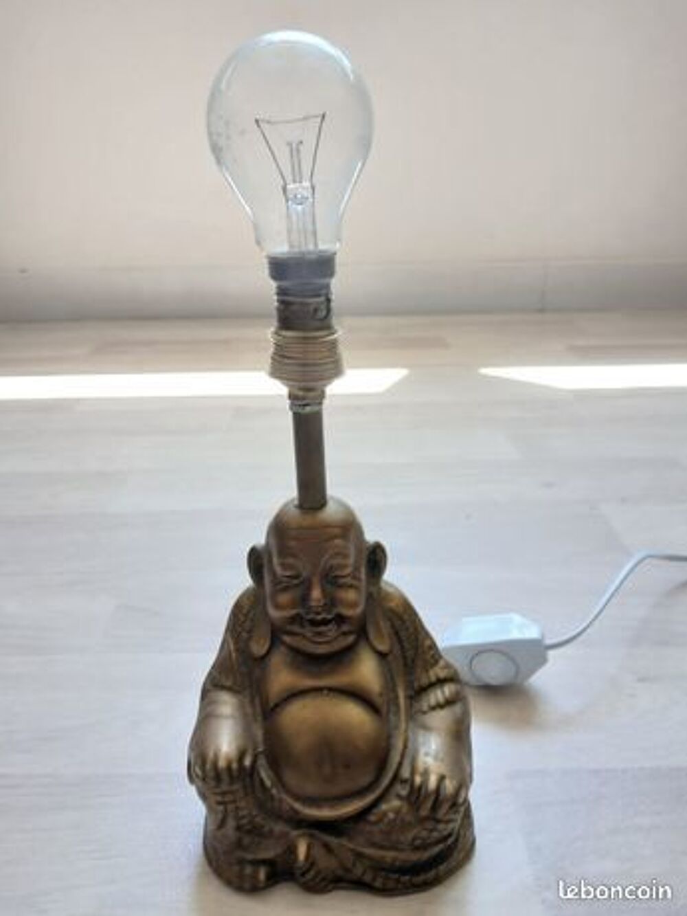 Lampe bouddha en laiton Décoration