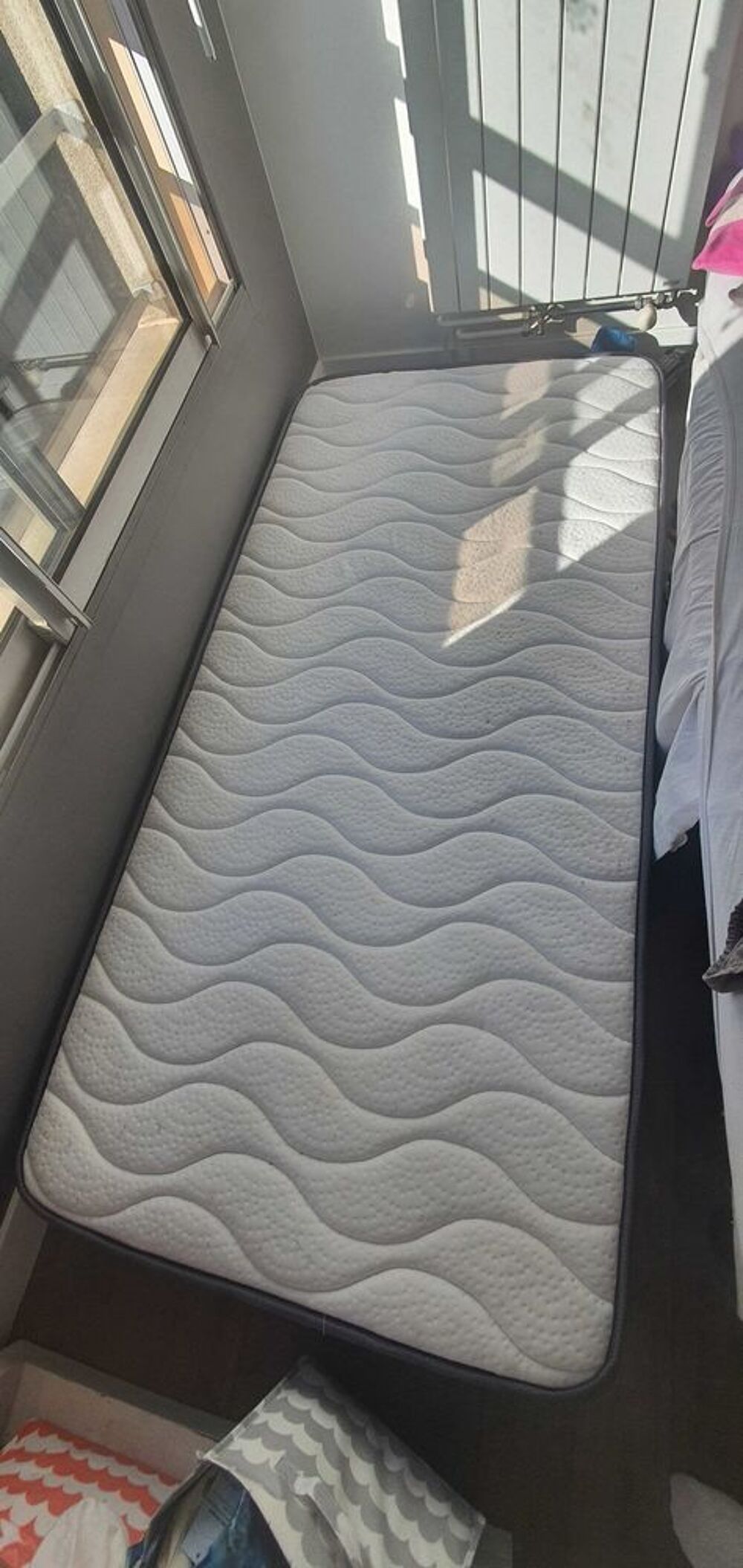 matelas 1 place Meubles