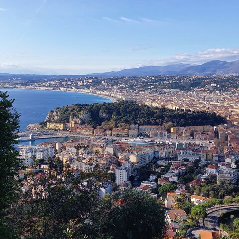 MATHEMATIQUES   Lycée / spé. Post bac 0 06000 Nice