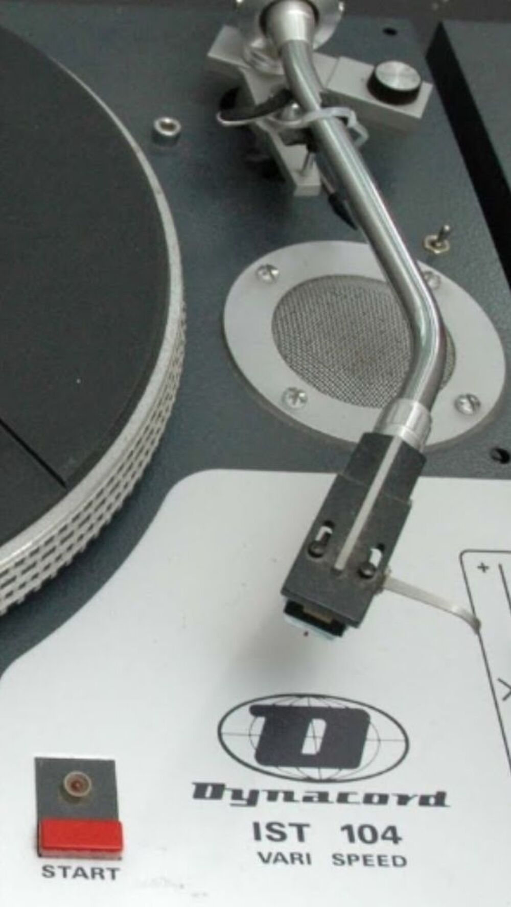 PLATINES A D&Eacute;MARRAGE INSTANTAN&Eacute; * DYNACORD * Audio et hifi