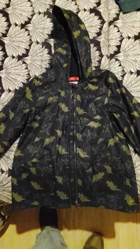 veste de pluie gar�on 8 Saint-Andr�-des-Eaux (44)
