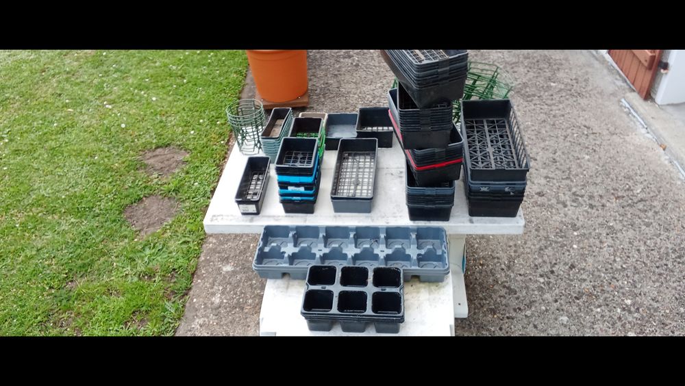 GROS LOT DE BARQUETTES POUR POTS SEMIS Jardin