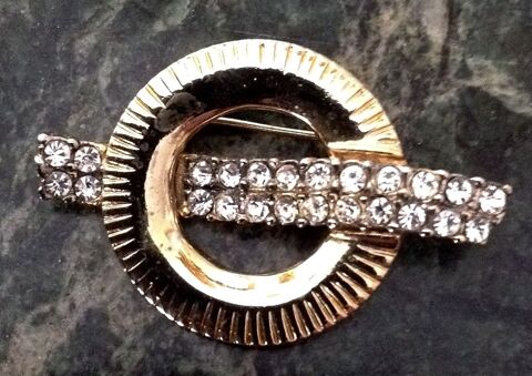 Broche vintage plaque or 15 Paris 5 (75)