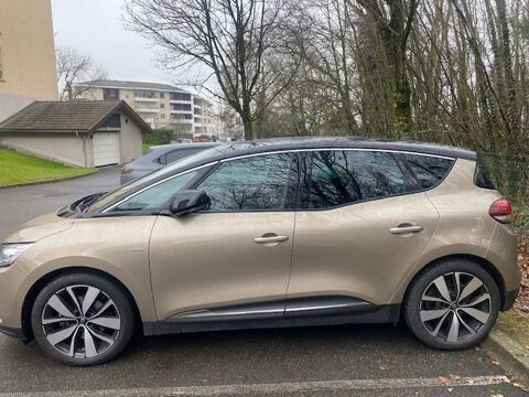 Renault Megane IV M&eacute;gane IV Berline TCe 140 EDC FAP Business 2019 occasion Saint-Julien-en-Genevois 74160